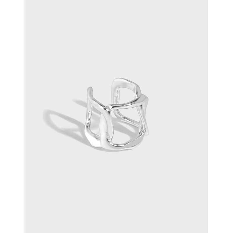 design irregular wrinkled qualitys925 sterling silver piercing earrings